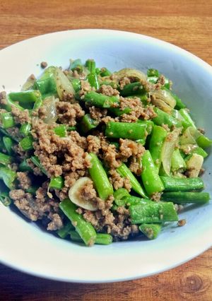 Foto resep Tumis buncis daging sapi giling, tinggal criing