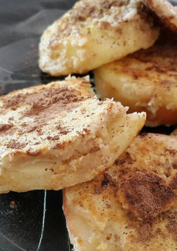 Una foto de Tortitas de manzana y avena!