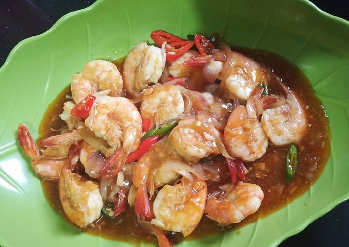 Udang asam manis