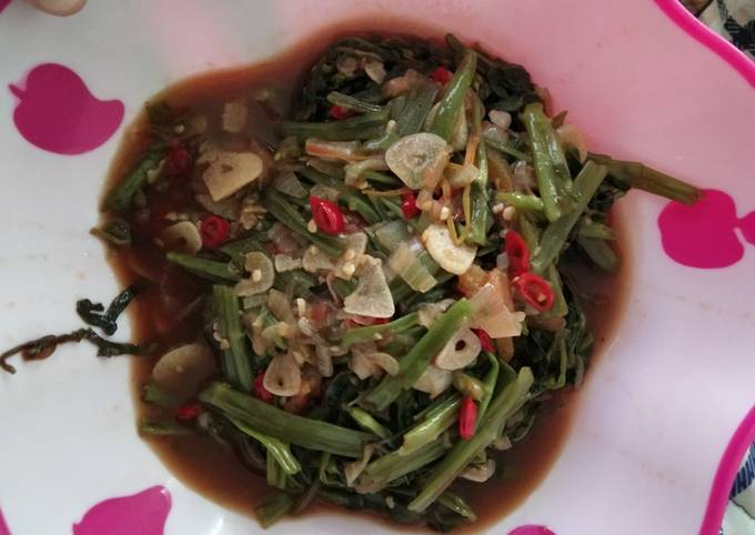 Resep Tumis kangkung enak yang Bikin Ngiler