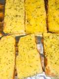 Garlicky breadyy 🥖🧄😅