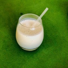 A picture of #just-blend-it#Banana and oats smoothie.
