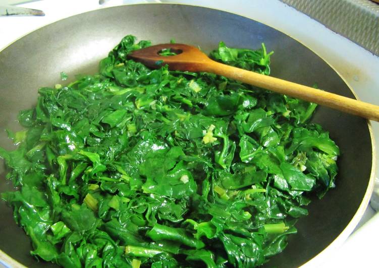 Sauteed Spinach, German Style