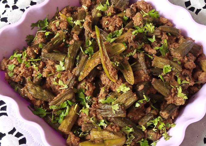 Bhindi Qeema