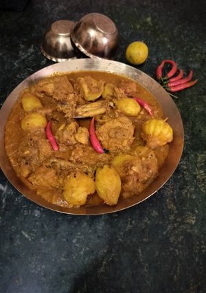 A picture of Chicken masala curry.