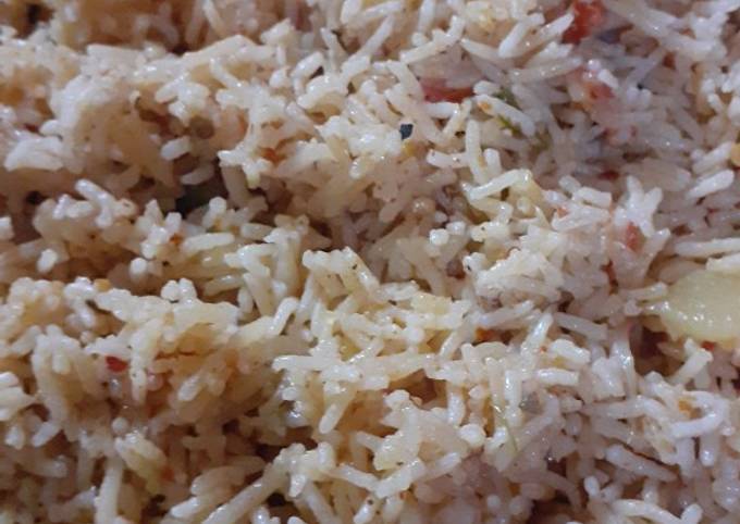 Alu ki tahri in biryani style