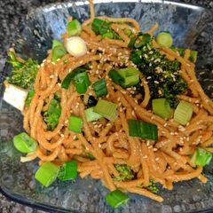 A picture of Sesame Peanut noodles, spicy.