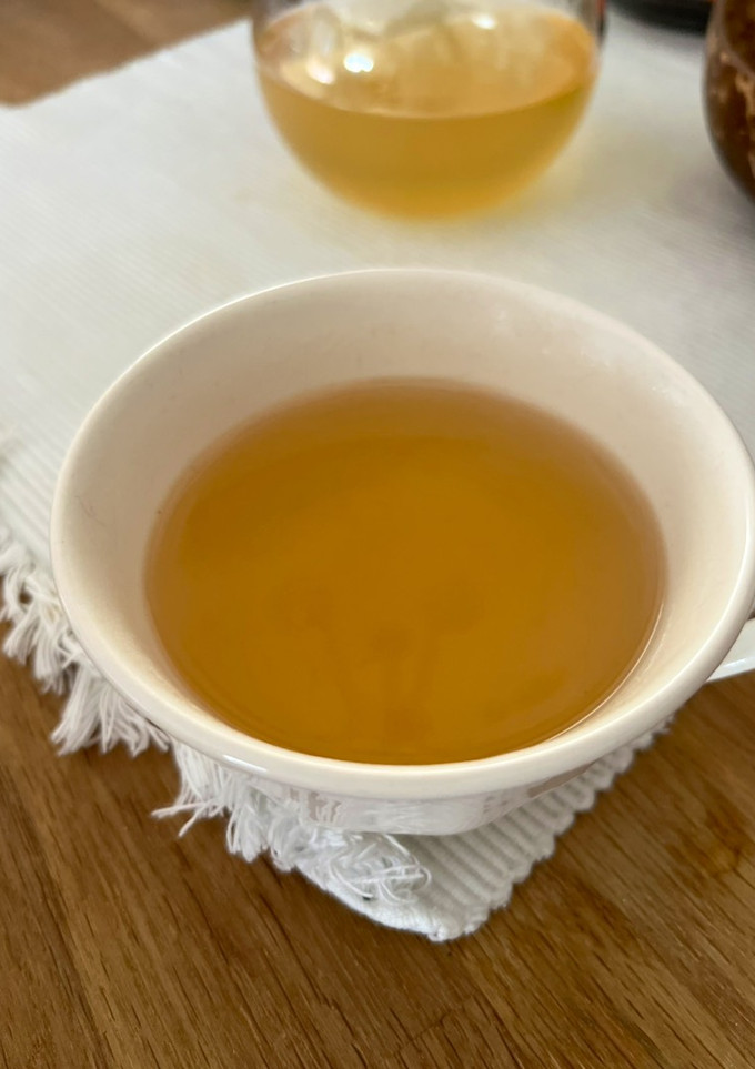 Una foto de Infusión aliada a dolor de garganta fuerte