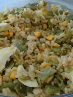 Una foto de Ensalada judías verdes y arroz