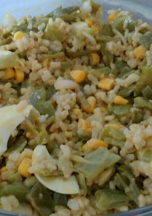 Una foto de Ensalada judías verdes y arroz