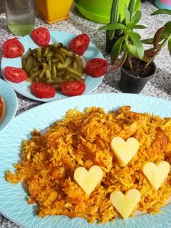 عکسی از دستور پلو مرغ با قارچ