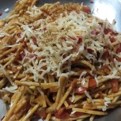 A picture of Cheese noodles.