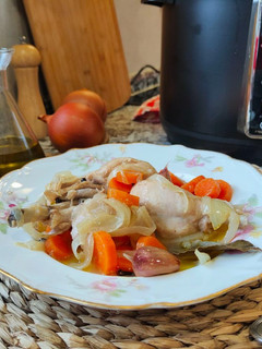 Una foto de Pollo en escabeche con la olla Black Chef FussionCook