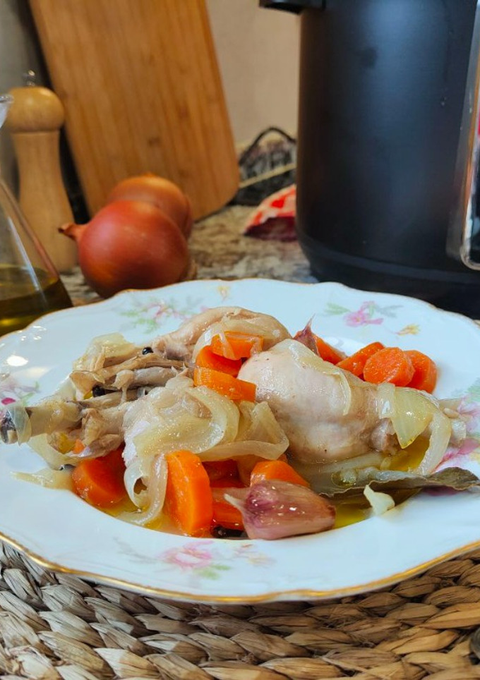 Una foto de Pollo en escabeche con la olla Black Chef FussionCook