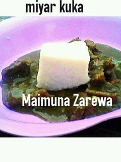 A picture of Miyar kuka (baobab soup).
