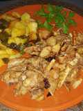 Choto frito con ajos y pimientos choriceros