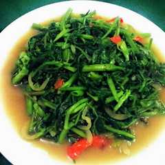 รูปของ Ca kangkung Saos Tiram