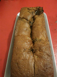 Una foto de Budín de manzana con pasas y azúcar negra