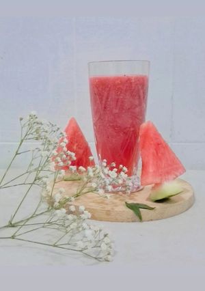 عکسی از دستور نوشیدنی هندوانه و گلاب 🍉