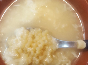 Una foto de Sopa de fideos dedalitos con queso