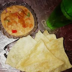 A picture of 'Dahi Chana Chaat with Ticon Puri' yan'.