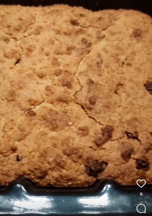 Une photo de Gâteau flocons d’avoine et raisins secs sans farine sans oeufs sans beurre