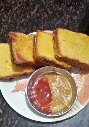 પકોડા (pakoda Recipe in Gujarati) રેસીપી મુખ્ય ફોટો