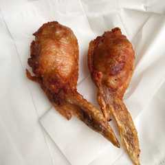 A picture of Tori no teba keto.