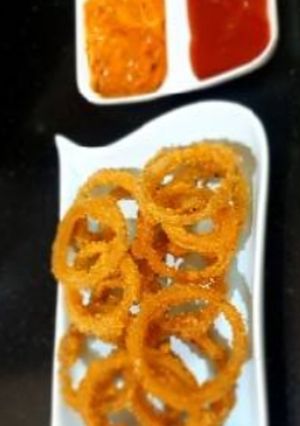 A picture of Crunchy Onion Rings.