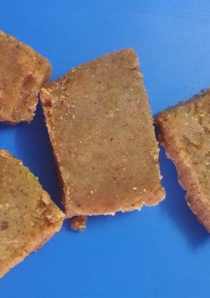 आटे की पंजीरी (aate ki panjiri recipe in Hidni) रेसिपी मुख्य फोटो