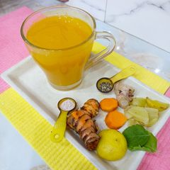 A picture of Immunity Shots Turmeric Amla Ginger.