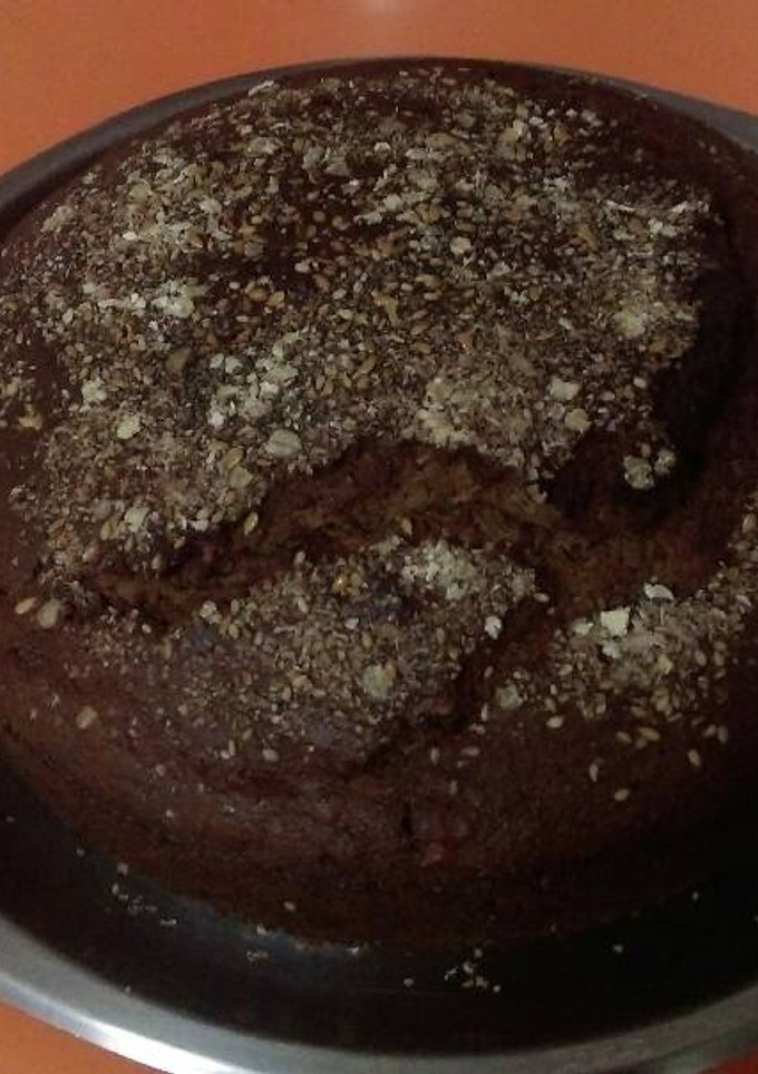 Una foto de Pan de plátano integral con semillas y nueces