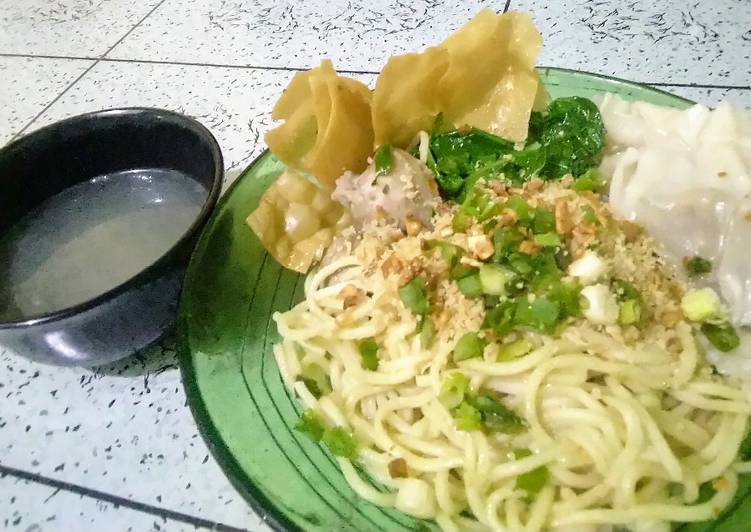Cwie mie malang