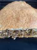 Calzone de carne vacuna