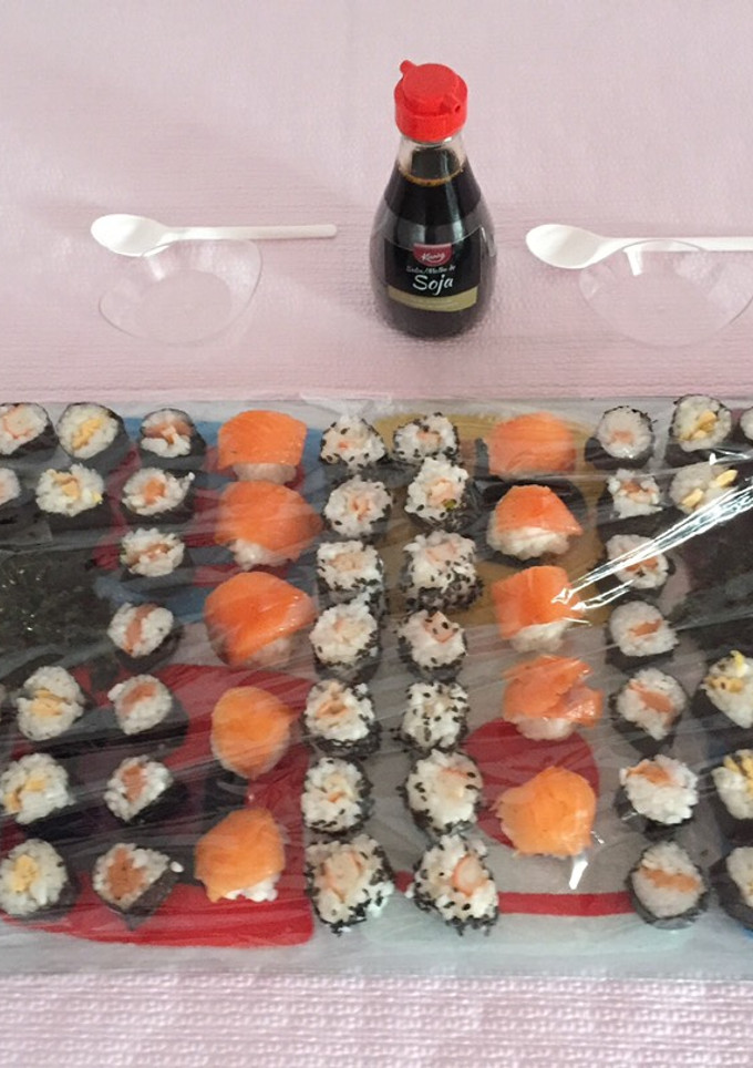 Una foto de Sushi