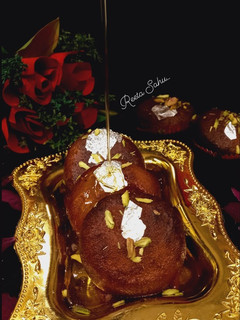 मावा बाटी (Mawa bati recipe in Hindi) रेसिपी मुख्य फोटो