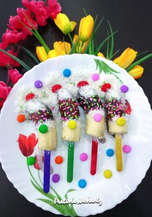 A picture of Banana Split Pops.
