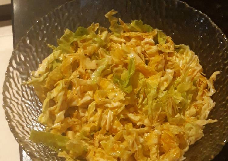 Ensalada de col (ideal para guarnición de pescado)