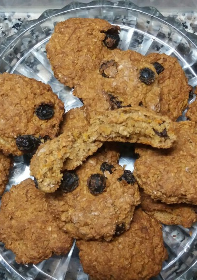 Una foto de Galletitas avena, zanahorias y pasas!!