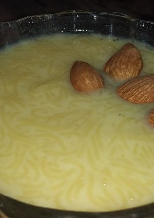 A picture of Rosted milk sewiyan.