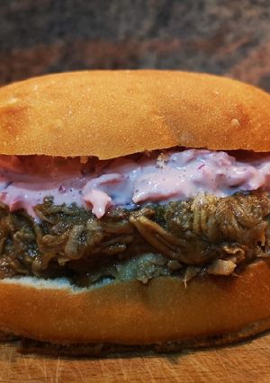 Φωτογραφία της συνταγής Πεντανόστιμο Pulled Pork με σαλάτα Coleslaw