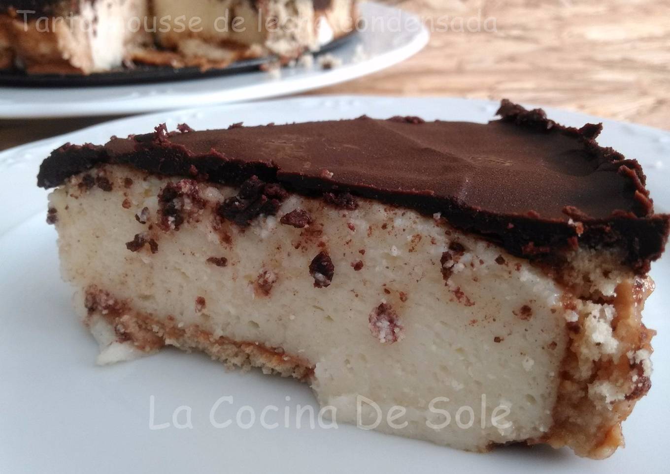 Tarta mousse de leche condensada