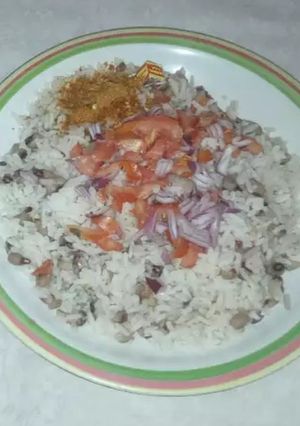 Shinkafa da wake ainihin hoton girkin