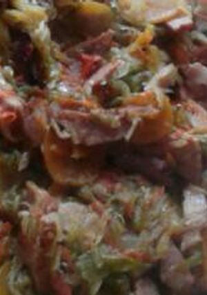 Una foto de Tallarines con vegetales y panceta