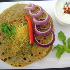 A picture of Stuffed Sev Paratha.