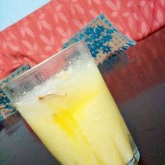 A picture of Sharbat-€-kesari.
