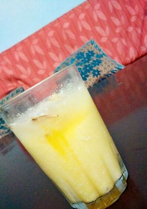 A picture of Sharbat-€-kesari.