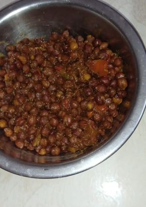 A picture of Chana Chaat.