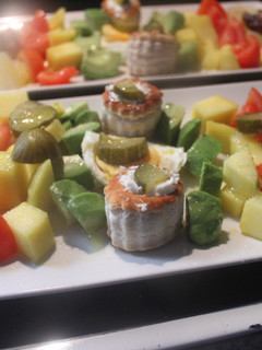 Una foto de Ensalada tropical con volovanes