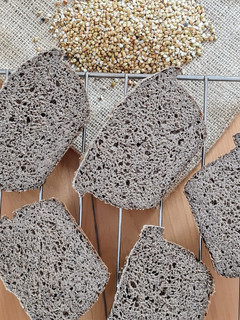 Una foto de Pan de harina de trigo sarraceno con Psyllium husk 🍞Pan orgánico, integral y sin gluten